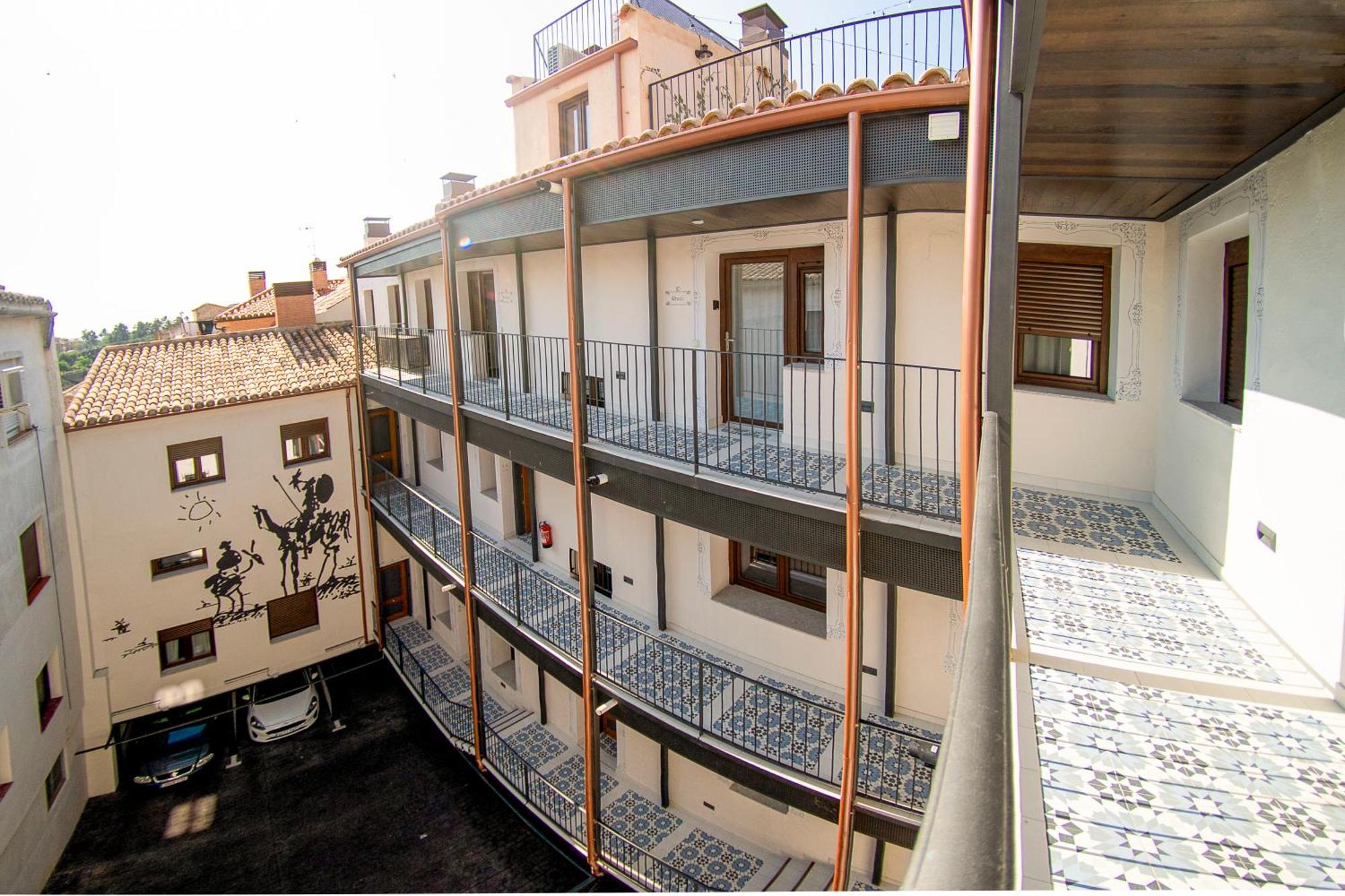 Cervantes 5 Collection - Greco Aparcamiento En El Edificio Toledo Exterior photo